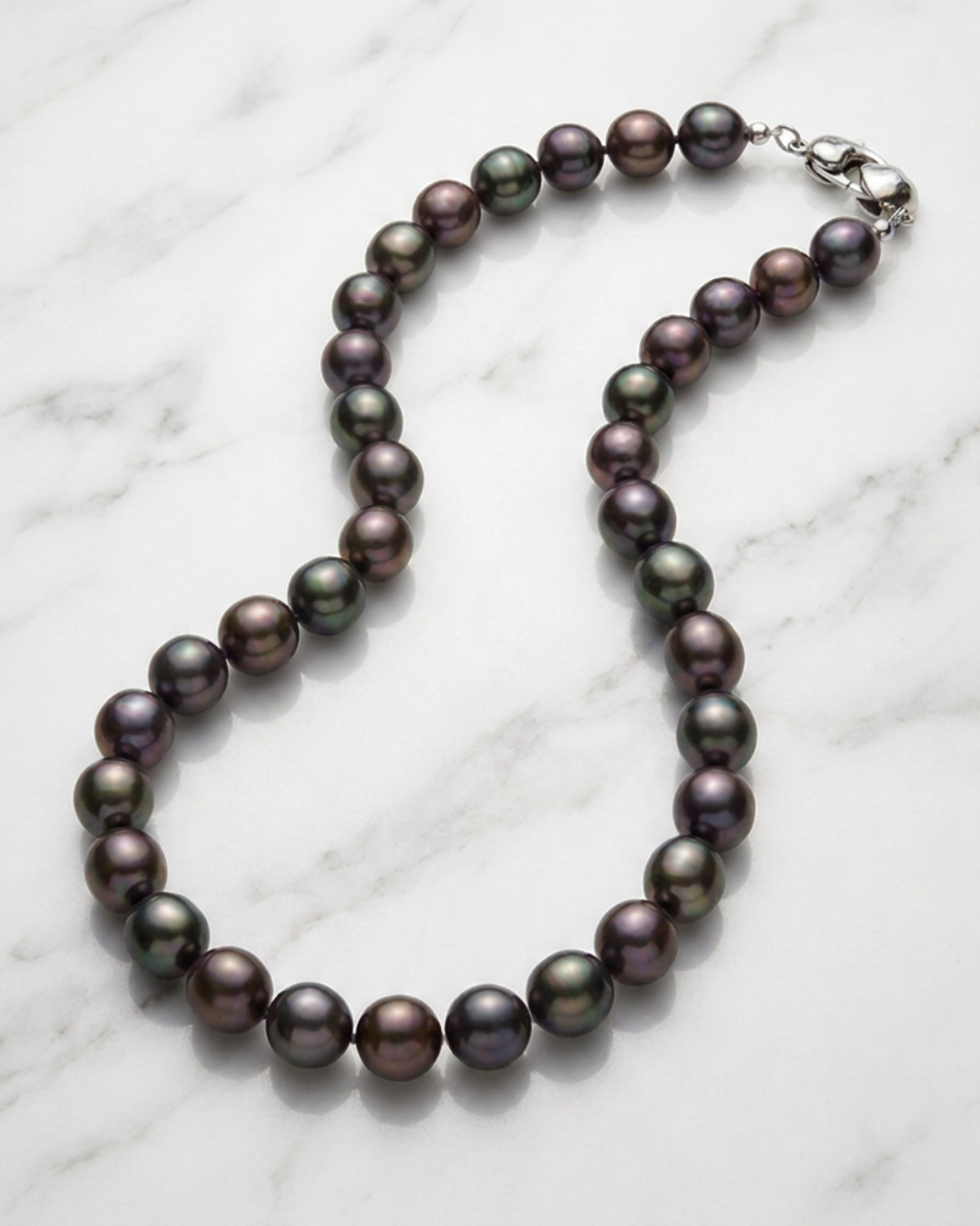 Peacock Pearl Necklace